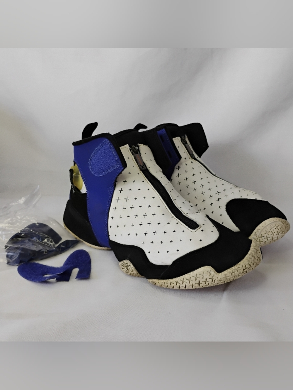(DAMAGE) Vintage Reebok I3 Answer X 10 Pump Iverson Collectible Shoes Men's 6.5
